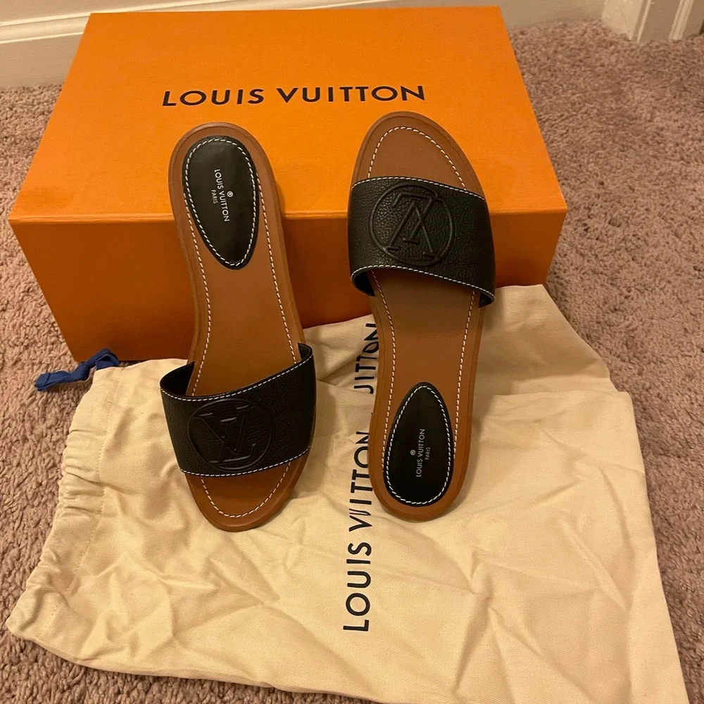 LV Lock it Mule - Picture 5 of 7